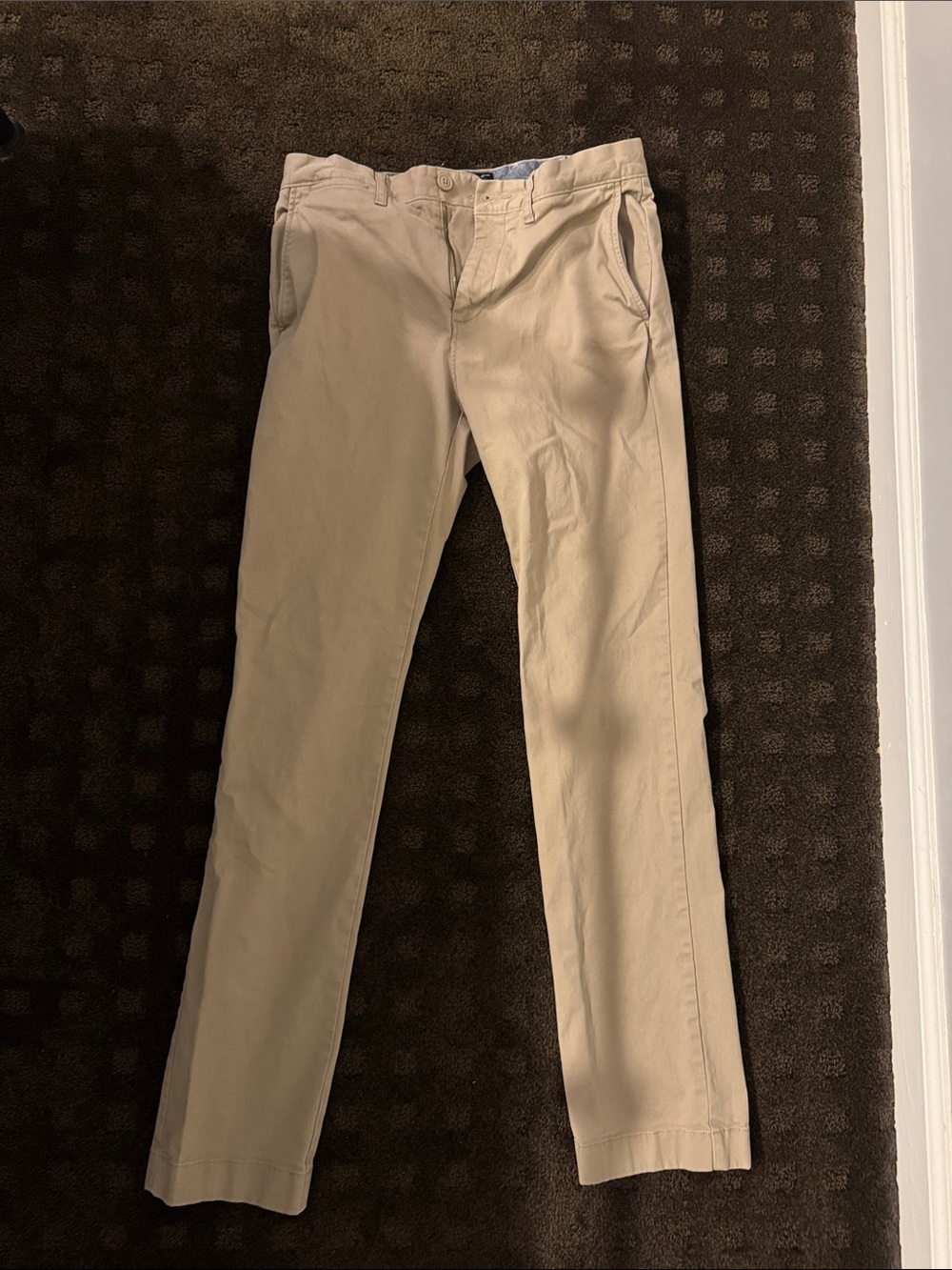 Men's Classic Chino Pants in Khaki
